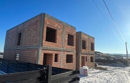 Case de vanzare , 120 mp utili, Lisaura 