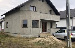 Casa la Semifinisat , 150mp utili, Ipotesti