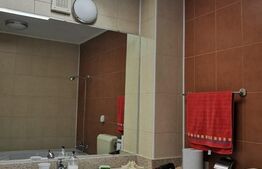 Apartament pe două nivele, cu 5 camere, 185mp, zona Zamca