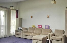 Apartament pe două nivele, cu 5 camere, 185mp, zona Zamca