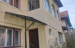 Casa 8 camere, 220mp, Gura Humorului