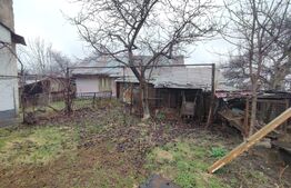 Casă Central în Radauți, teren 1500 mp