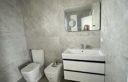 Apartament 3 camere, 65mp, bloc nou - Radauti