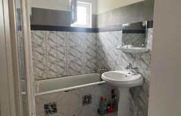 Casă+Teren în Roșiori