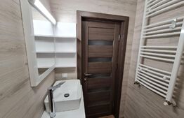 Apartament 4 camere, decomandat, 100 mp, etaj intermediar, zona Zamca 