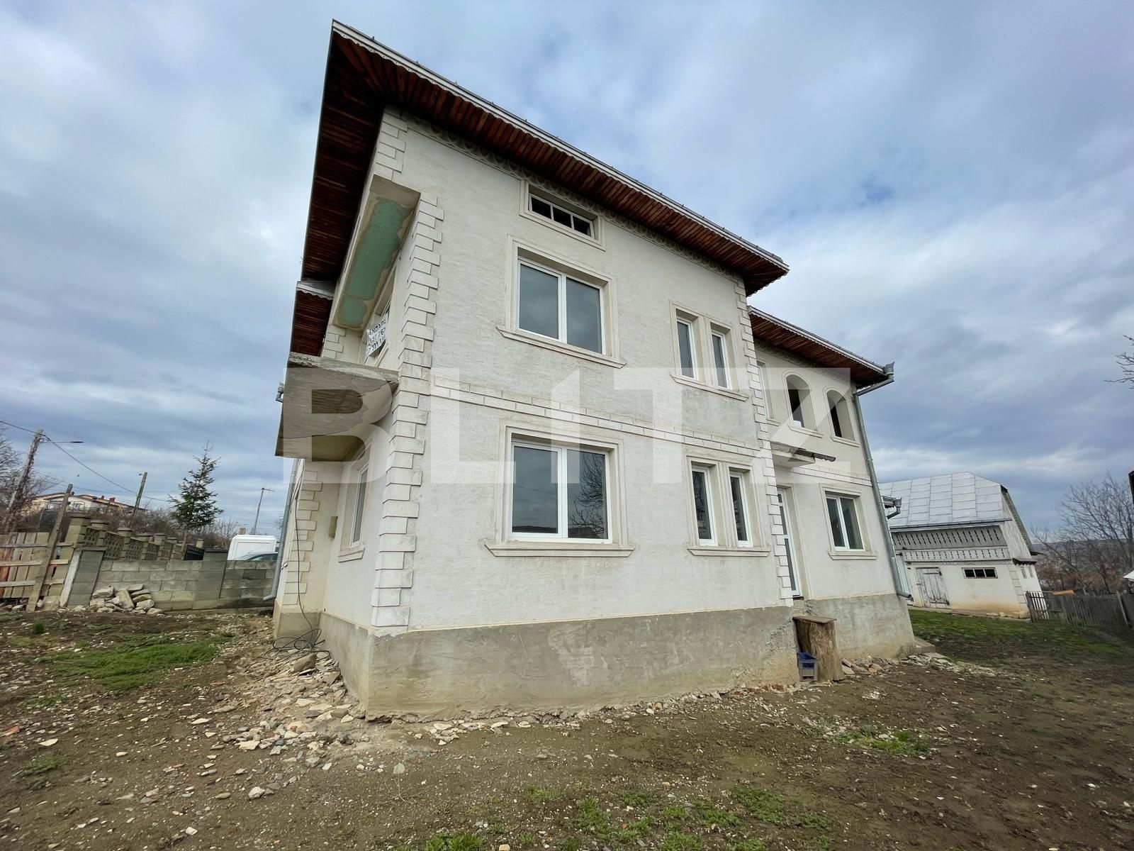 Casa de vânzare 8 camere Falticeni - 137701CV | BLITZ Suceava | Poza1