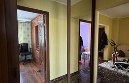 Apartament 3 camere, decomandat, 71 mp, cartier Zamca