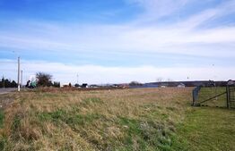 Teren intravilan, Siret, 2500mp,E 85