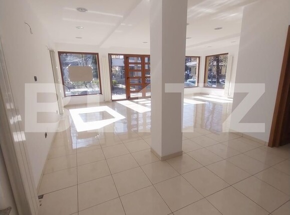 Spațiu comercial de închiriat Universitatii - 138395SIC | BLITZ Suceava | Poza1