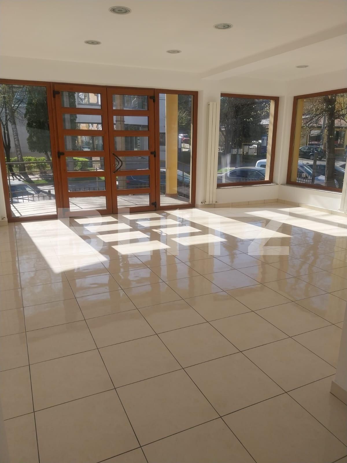 Spațiu comercial de închiriat Universitatii - 138395SIC | BLITZ Suceava | Poza2