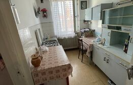 Apartament 2 camere, decomandat - zona Centrală 