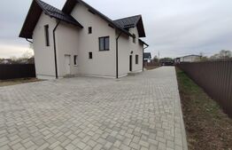 Casa individuala 4 camere, 200 mp, zona Horodnic