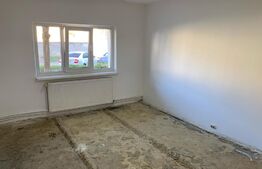 Apartament doua camere, pretabil spatiu comercial, cartier  Zamca