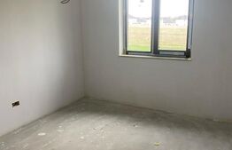 Casa Individuala , 3 camere, 110 mp, zona Ipotesti , Lisaura