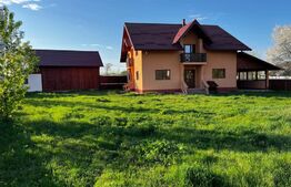Casa individuala, 7 camere, 3600 mp,  in Zvoristea