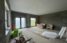 Duplex , 140mp,  zona Radauti