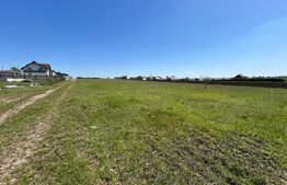 Teren extravilan , 800 mp , front 21,8 ml , zona Moara 