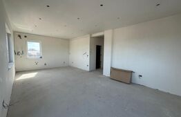 Apartament 4 camere, ultracentral ,bloc nou, lift,  105mp utili,  Radauti