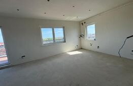 Apartament 4 camere, ultracentral ,bloc nou, lift,  105mp utili,  Radauti