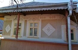 Casa 64mp si anexe in Capu-Codrului