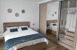 Pensiune 10 camere, 388mp, zona Dorna Arini