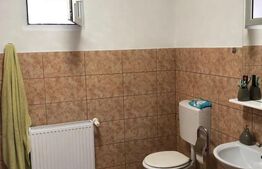 Apartament 3 camere, etaj intermediar, cu parcare, in zona Burdujeni