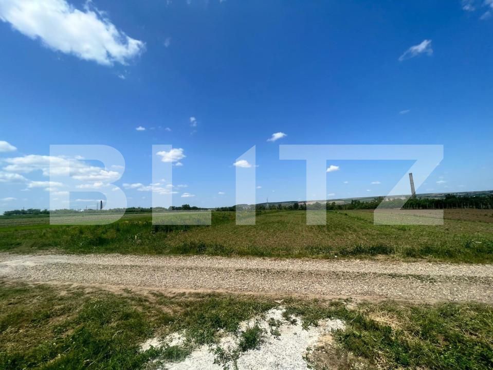 Teren de vânzare Lisaura - 142455TV | BLITZ Suceava | Poza1