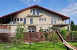 Casa in Scheia aproape de Primarie