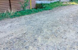 Teren intravilan de 1328 mp cu front x 3 de peste 40 ml in Centru