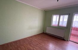 Apartament 4 camere, renovabil, 84 mp, decomandat - zona Burdujeni