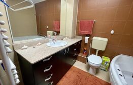 Zamca – Apartament 5 Camere, Curte Proprie, 185 mp