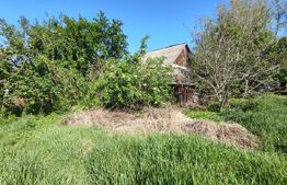 Casa renovabila/demolabila, teren 1250 mp, Radauti