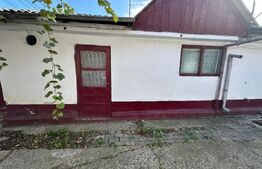 Casa 3 camere, 174 mp, zona Centrala