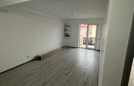 Apartament 3 camere, decomandat, 112 mp, bloc nou, lift, parcare, zona Centrală 