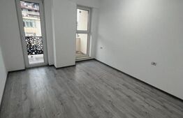 Apartament 3 camere, decomandat, 112 mp, bloc nou, lift, parcare, zona Centrală 