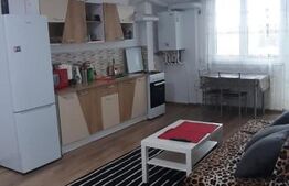 Apartament 3 camere, decomandat, 84 mp, bloc nou, lift, zona Centrală