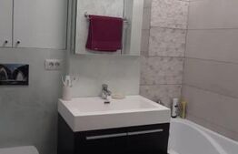 Apartament 3 camere, 72 mp, etaj intermediar, zona Catedrală