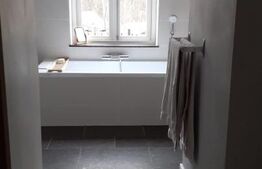 Casă de vacanță cu destinație multiplă, zona Carlibaba, 1km de partie