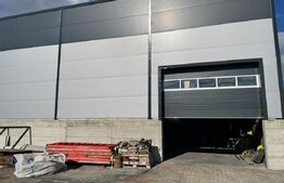 Hala moderna de vanzare, 600 mp, zona Garii, Darmanesti