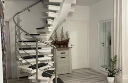 Casa tip duplex, 118mp utili, zona Plopeni