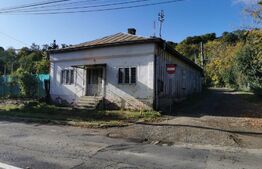Casa batraneasca zona centrala de 230 mp ,teren 806 mp
