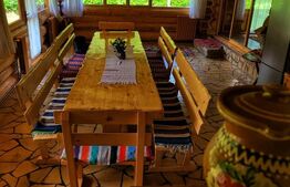 Cabana, Vatra Moldovitei, 380 mp 