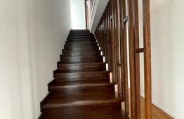 Ocazie! Casă individuală, 3 dormitoare, 375mp, teren plus garaj, zona Burdujeni