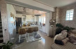 Penthouse ,4 camere , 177 mp , zona centrala ,Radauti