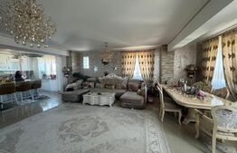 Penthouse ,4 camere , 177 mp , zona centrala ,Radauti