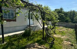 Casa individuala, 4 camere, zona Varful Campului, Botosani