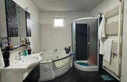 Casa, teren 1400mp, zona Radauti