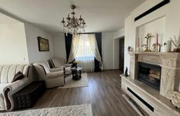 Casa, teren 1400mp, zona Radauti