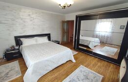 Casa 4 camere, central, Radauti!