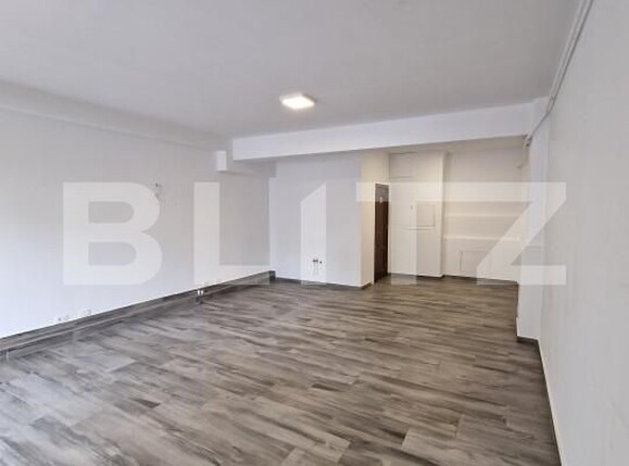 Spațiu comercial de închiriat Central - 151576SIC | BLITZ Suceava | Poza1